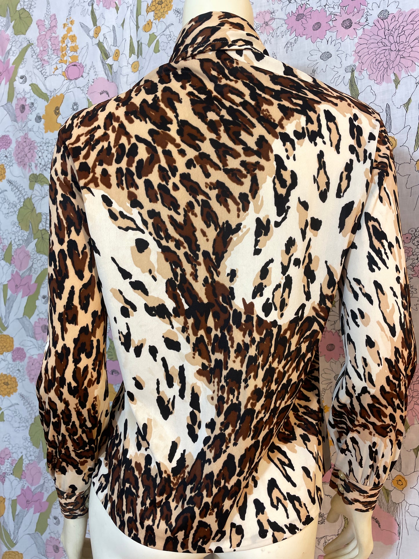 1970s Animal Print Button Up Blouse